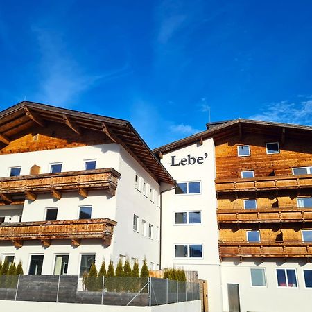 Lebe'Schlitters - Das Ferienapartmenthaus Im Zillertal ภายนอก รูปภาพ